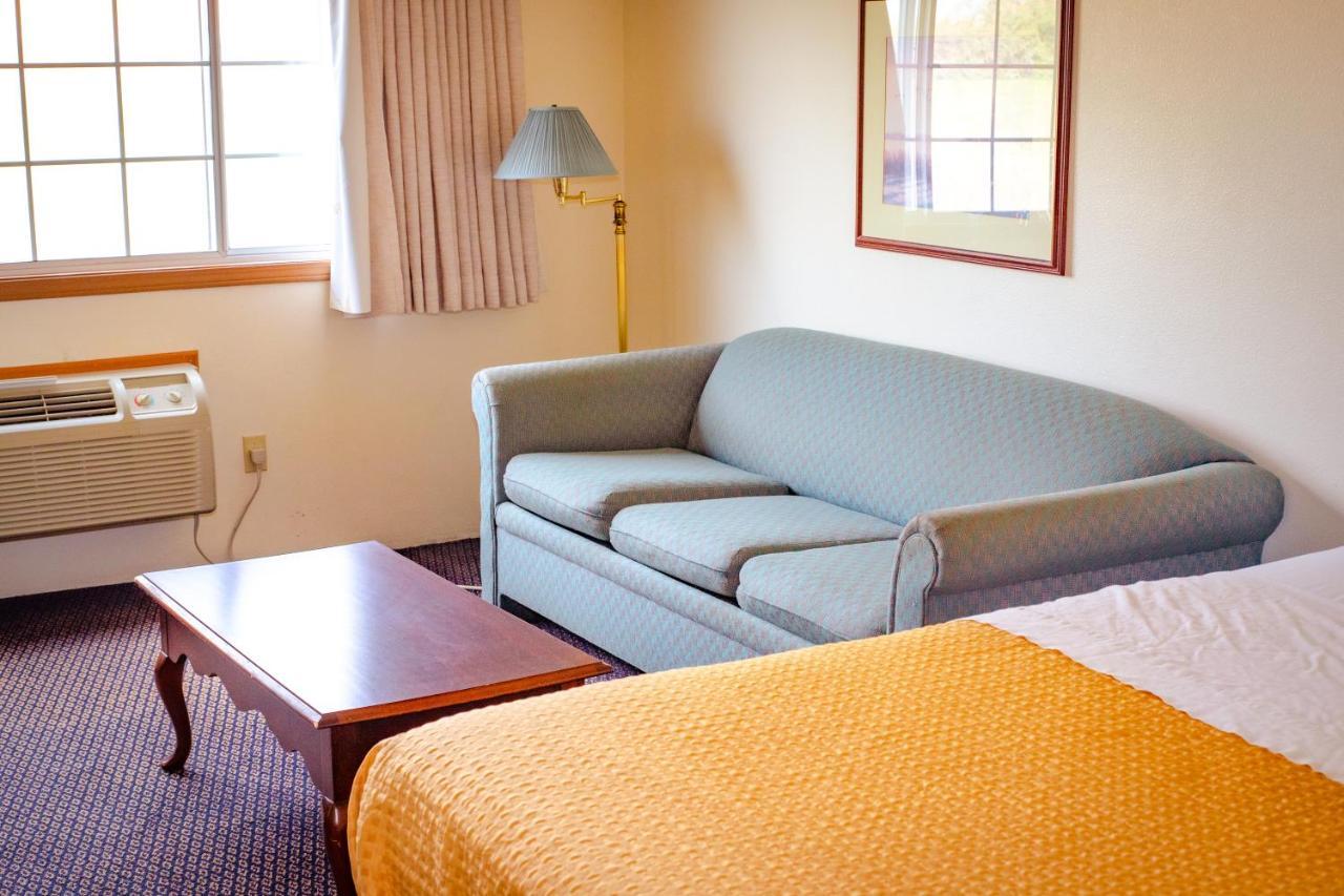 Cozy House Inn & Suites By Marifah Williamsburg Exterior photo